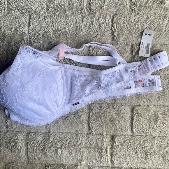 La Vie en Rose White Lace Bra - Picture 5 of 5